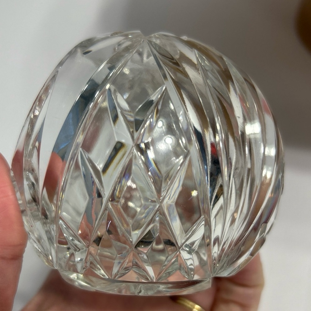 Vintage Cut Glass/Crystal Sphere Orb Round Bowl Cigar/Cigarette Ashtray Bowl - Picture 4 of 6